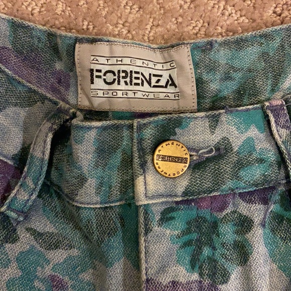 *VINTAGE* Forenza floral denim jeans - Picture 4 of 8